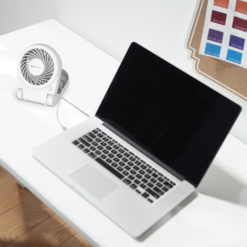 Honeywell Mini USB Desk Fan Small Quiet Personal Portable Table Turbo Force Fan