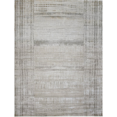 Hand Knotted Area Rug in Ivory/Camel