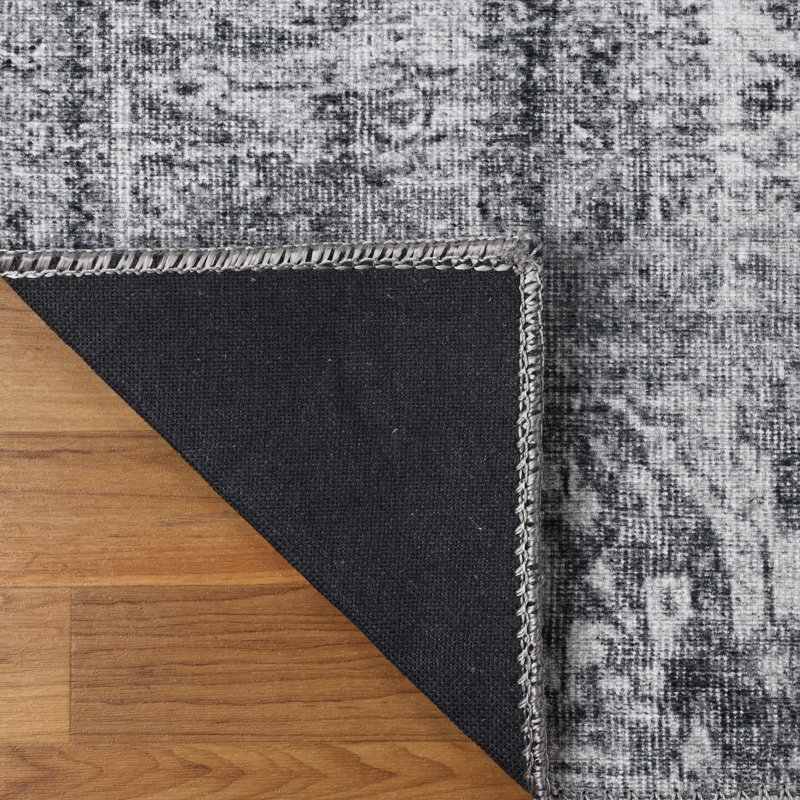 Tapis Gavray avec envers antidérapant, Tapis de couloir 2 pi 6 po x 7 pi 6 po