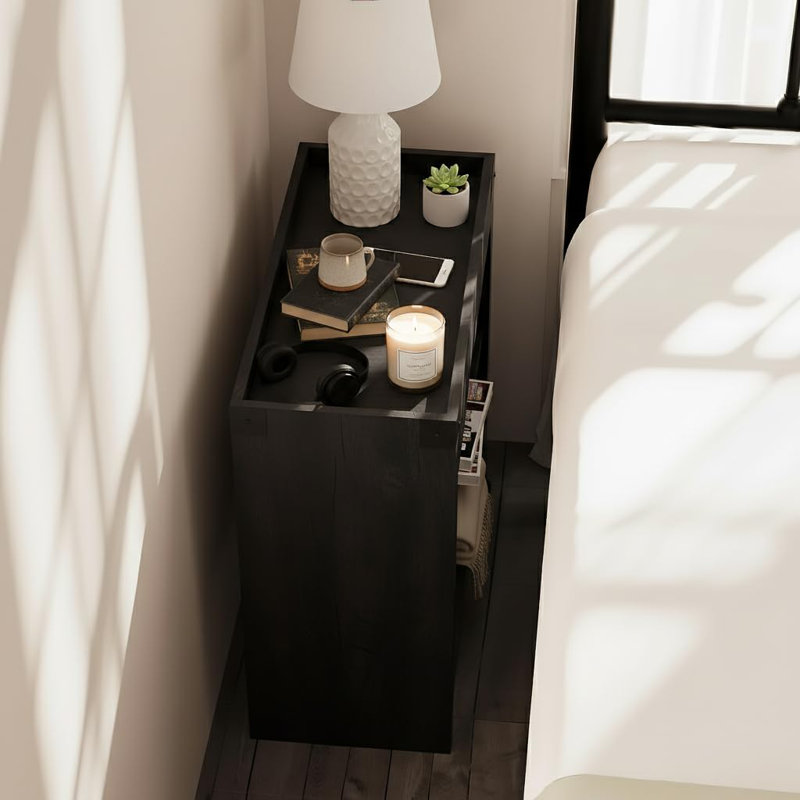 Single, Black
