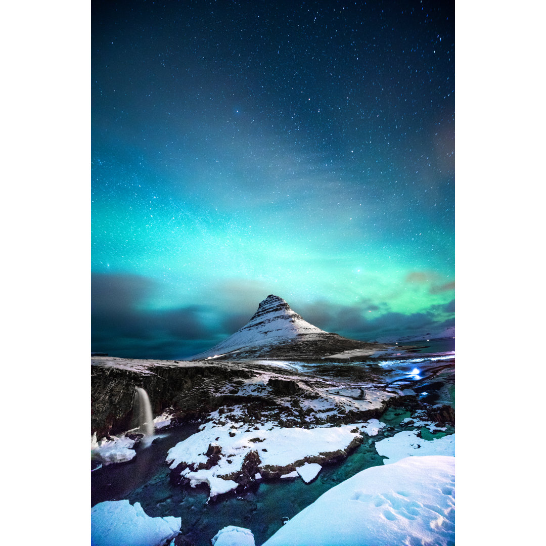 Nordlichter von LeoPatrizi - Leinwanddrucke auf Leinwand