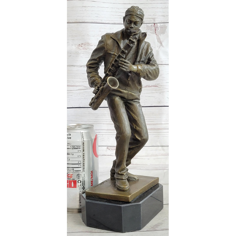 Figurine Nelya