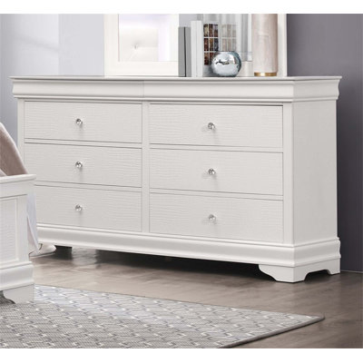 Commode 6 tiroirs Traditional Glam avec façades embossées en faux alligator et rangement dissimulé