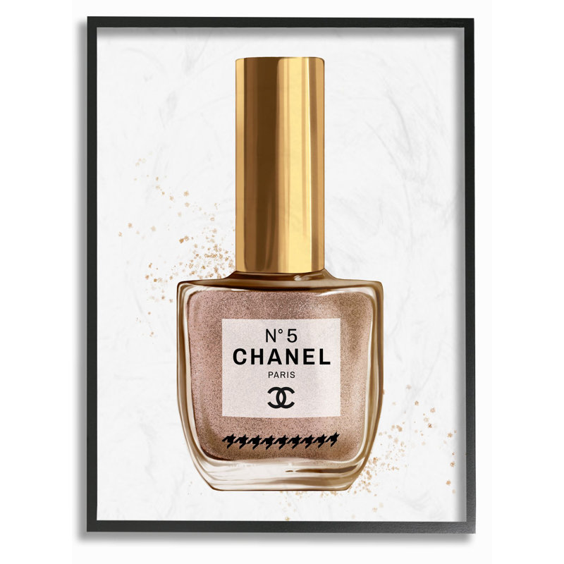 «Makquillage Nail Vernis Brown Gold Fashion Design», impression, Giclée encadrée noir minuit, H 30 po x l 24 po x P 1,5 po