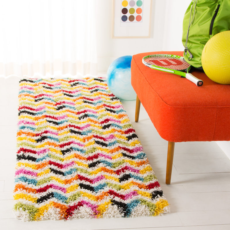 Annie Chevron Hand Woven Area Rug, Rectangle 160 x 229 cm
