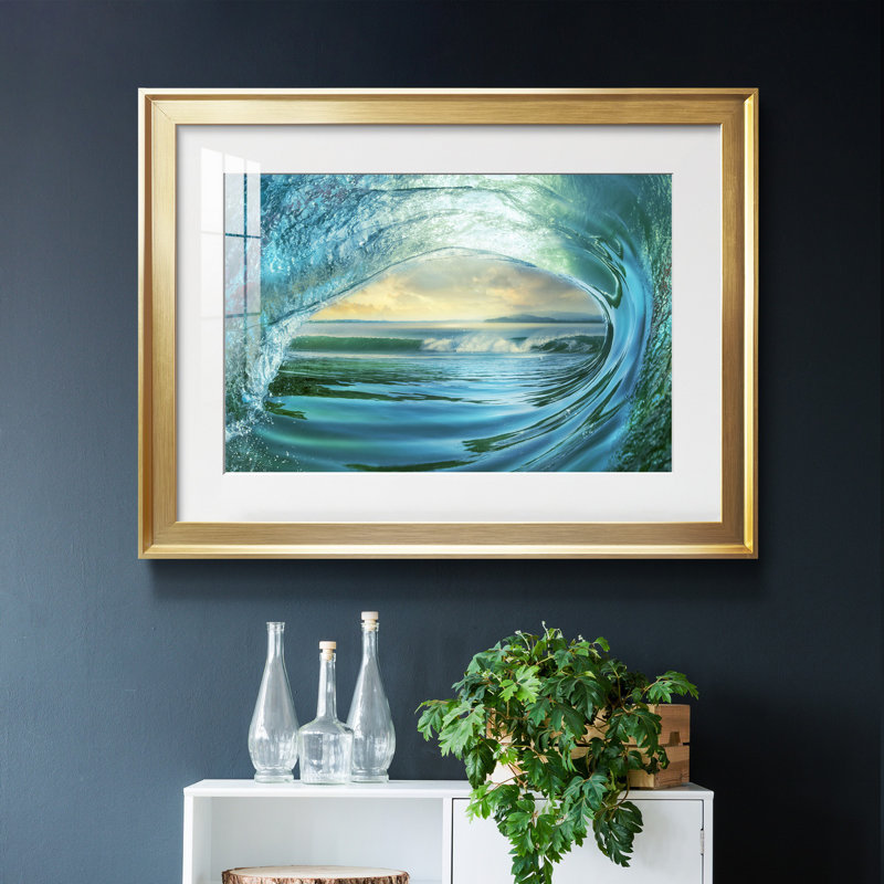 «Big Wave», reproduction encadrée de qualité supérieure - prête à être accrochée, Papier avec cadre doré