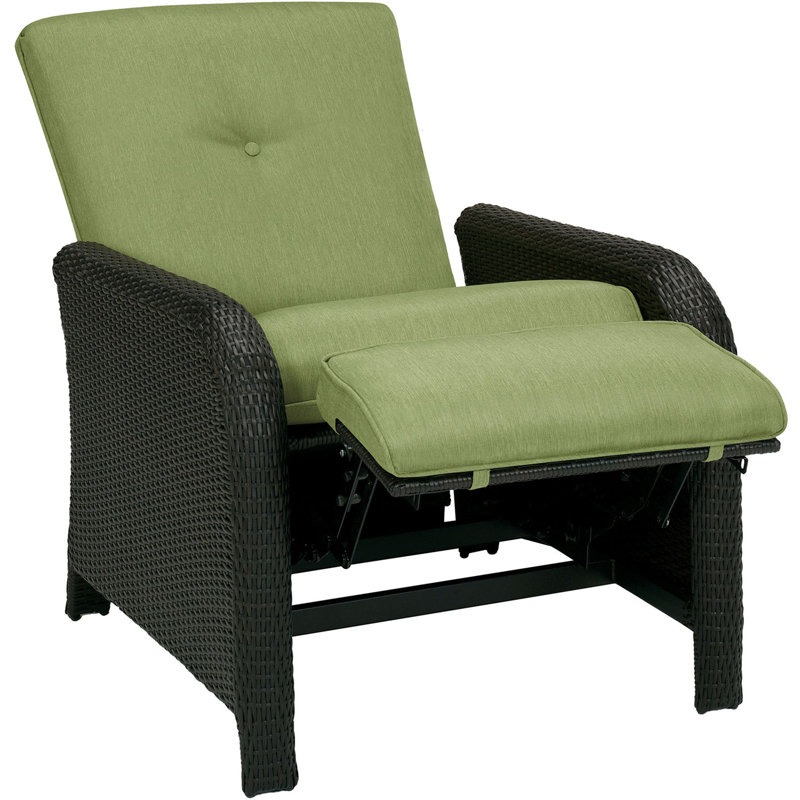 Amarys Metal Outdoor Lounge Chair, Green