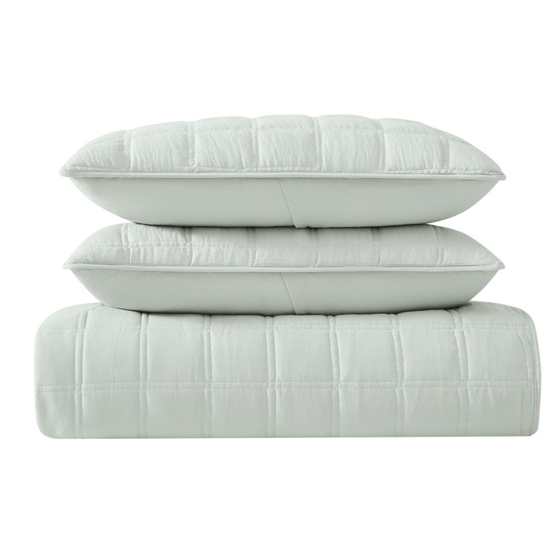 Gray Full Microfiber Quilt Set with Textured Pattern