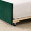 Lit de jour simple avec lit gigogne escamotable et fonction de charge, style Mid-Century, conception à boutons, accoudoirs ondulés, cadre en contreplaqué escamotable sur les accoudoirs, dossier élégant, cadre, convient à la chambre à coucher-133092834