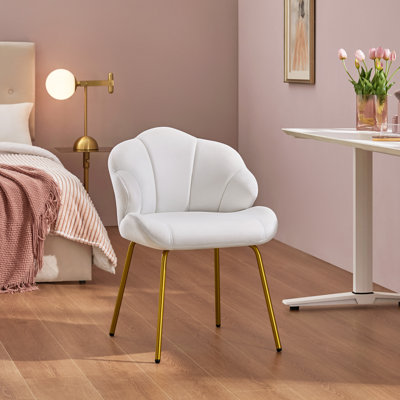 31"H Modern Velvet Accent Chair with Shell-shaped Back, Vanity Makeup Chairs