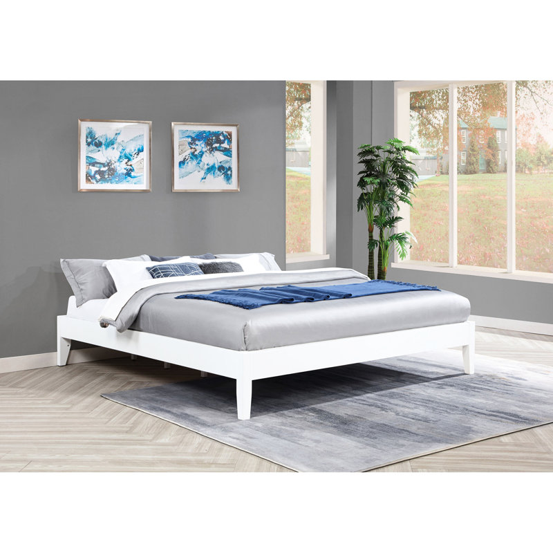 Lit plateforme très grand blanc avec hévéa et pin, sans sommier, lit universel pré-percé, style moderne, support à lattes pour matelas