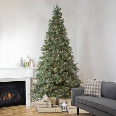 Sapin de Noël artificiel 9 pi avec lumières claires Granville Fraser