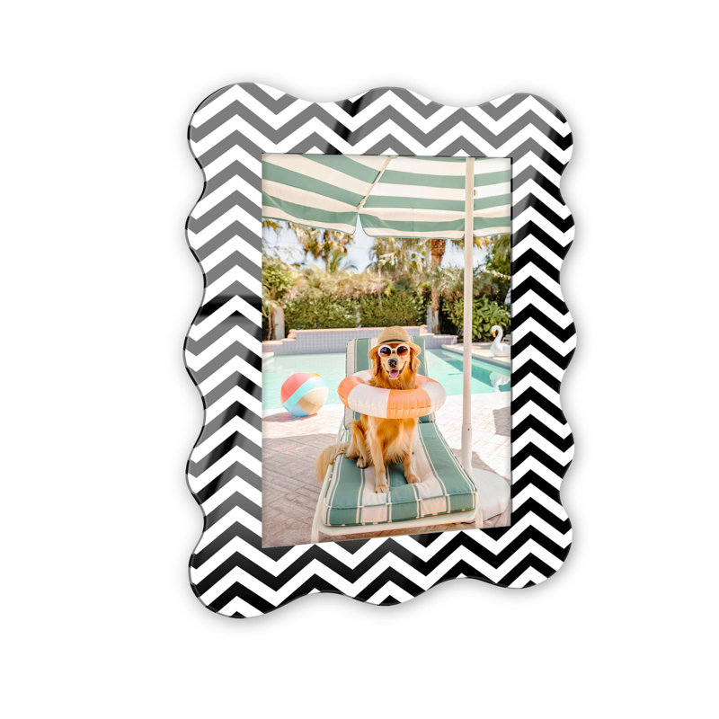 Cadre mural en palmier Palm Springs par NOTORIART, H 18,5 po x l 13,5 po, Courbée, Noir et blanc
