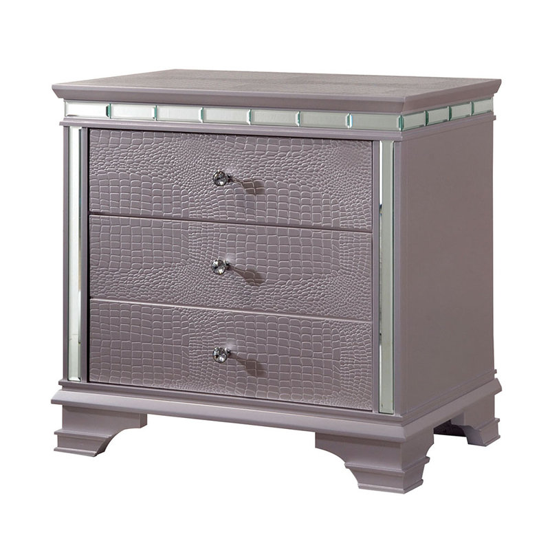 Lyanna 28.75'' W Solid Wood Nightstand