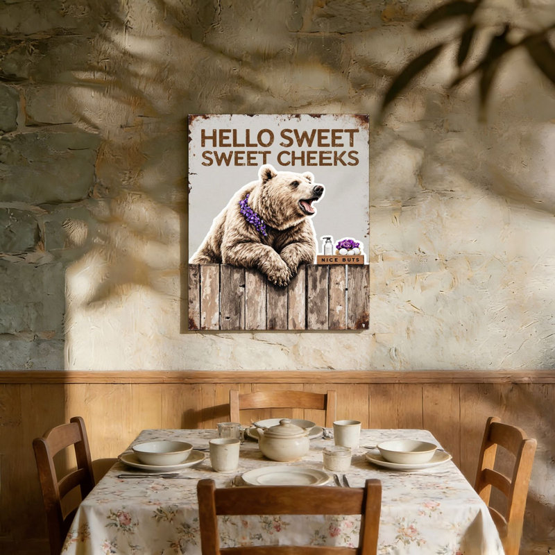 Ours avec slogan Hello Sweet Sweet Cheek, cadre en bois à l'arrière intégré, murale, 36 L x 24 l