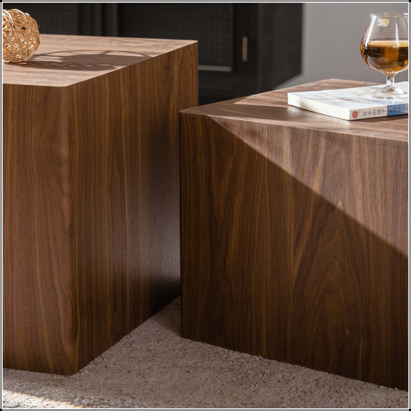 Ensemble de 2 tables basses gigognes, Walnut