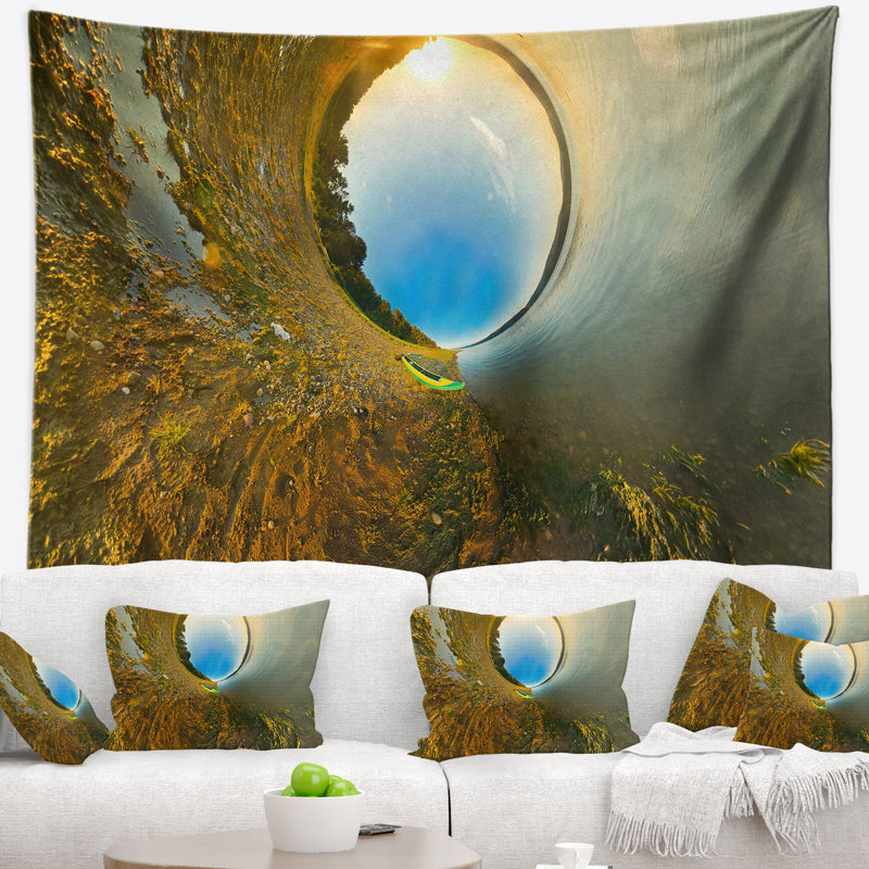 Tapisserie paysage kayak sur la petite planète, H 32 po x l 39 po