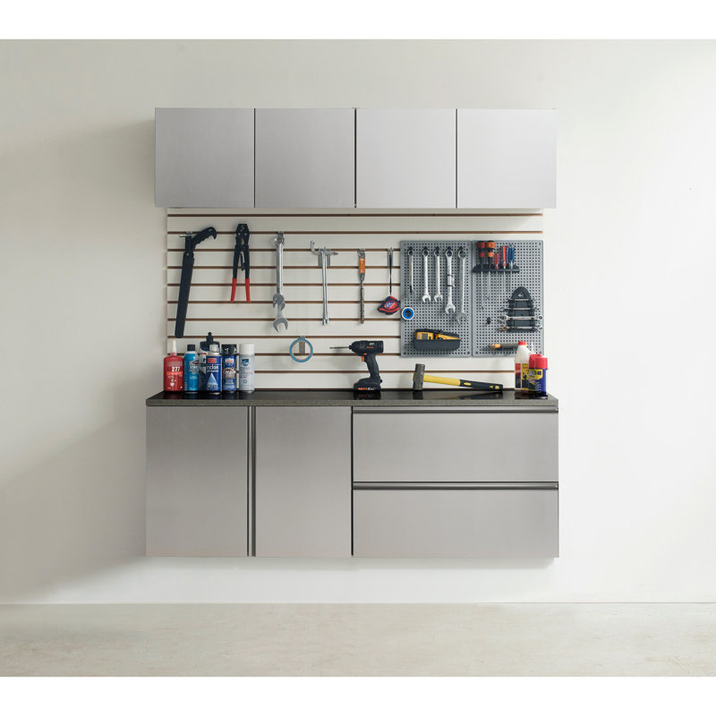 Armoire de garage Series - 64 po L 72 po x P 20 po, fixation murale, grattoir, eau intérieure spacieuse