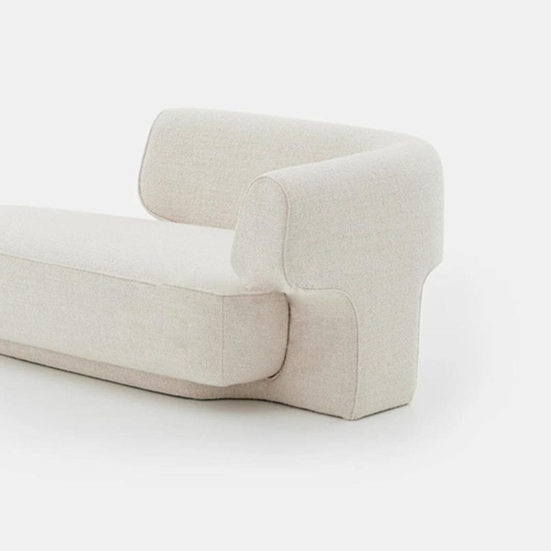 Chaise élégante en pin, Orienté à droite