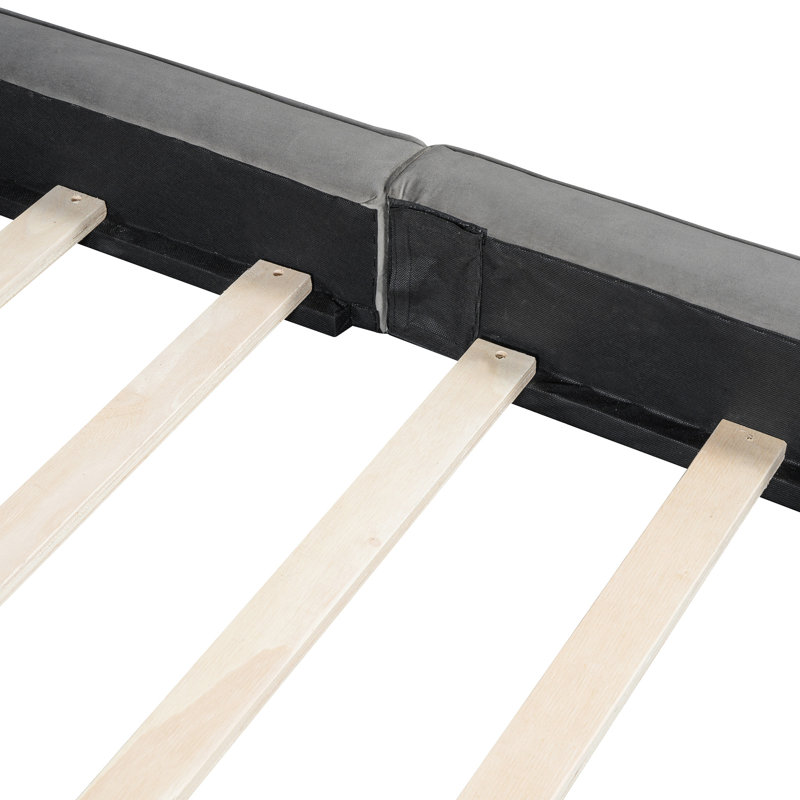 Grand lit plateforme avec velours gris doux - Construction rembourrée élégante et stable