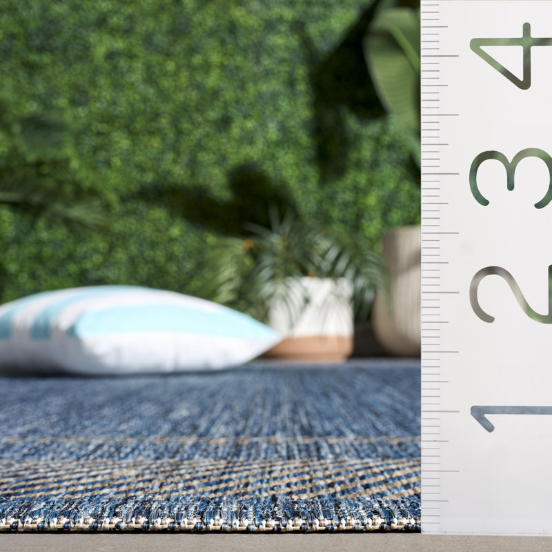 Tapis d'intérieur tissé à la machine Courtyard, Rectangle 4 pi 0 po x 5 pi 7 po
