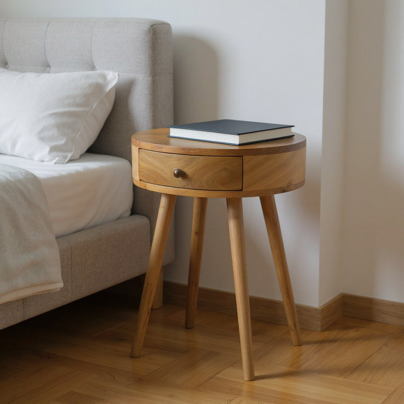 Table de chevet 22 po 22 po