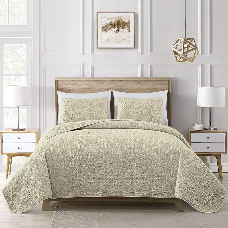 Luca 3-Piece Lightweight Microfiber Oversized Bedspread Set, Beige, Queen Coverlet/Bedspread + 2 Standard Shams