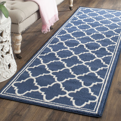 Dayana Geometric Area Rug