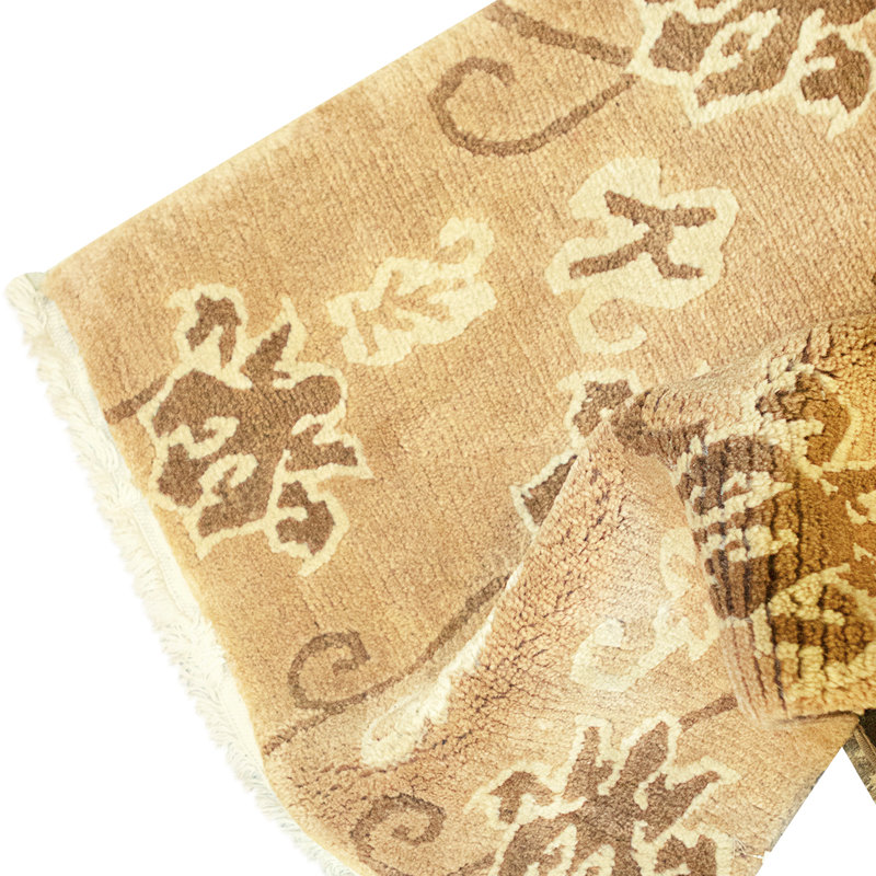 Tapis naturel et brun de haute qualité noué à la main