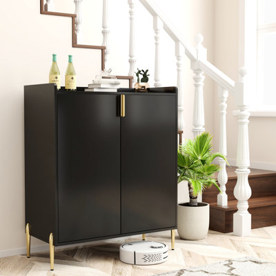 Armoire de bar à vin avec rangement Home, tablette réglable, pieds hauts en métal, 3 compartiments à liqueurs noirs modernes et classiques, conception basculante, pour les petites maisons