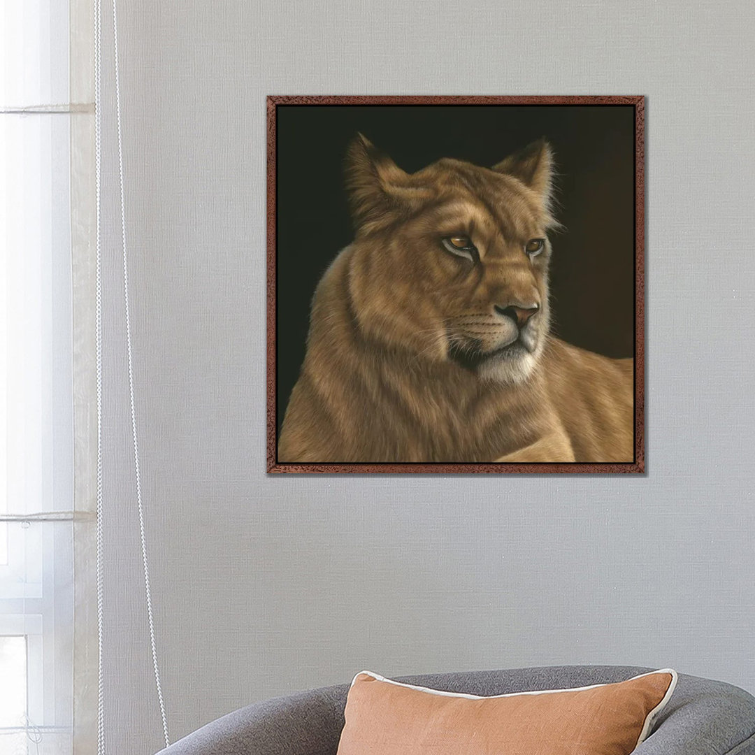 Lioness von Richard Macwee - Galerie- Giclée auf Leinwand