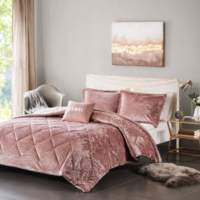 Literie en velours rose poudré (grand lit/queen), couette à motif diamant, oreiller et taie d'oreiller inclus. Couette luxueuse, dimensions, rembourrage, lavable.