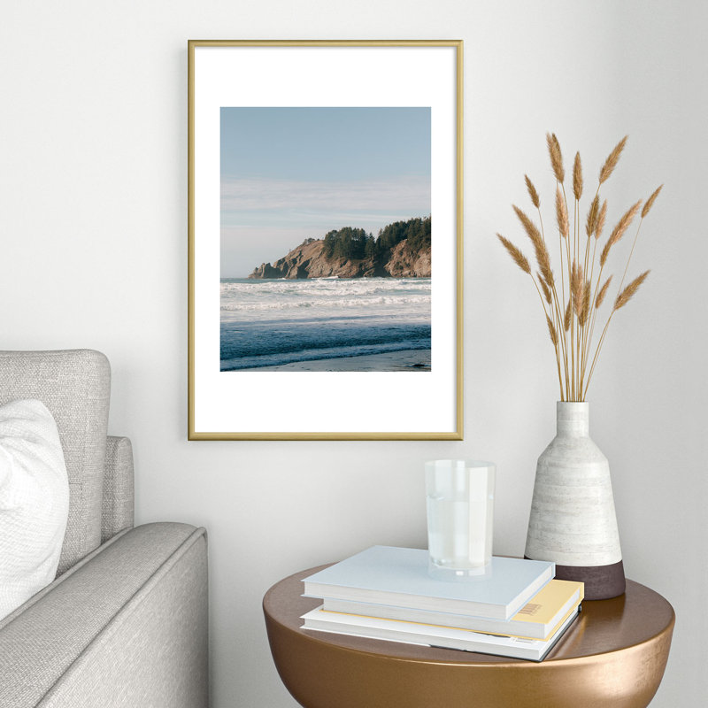 Impression sur cadre en métal Hannah Kemp Coastal, Or, H 19 po x l 13 po