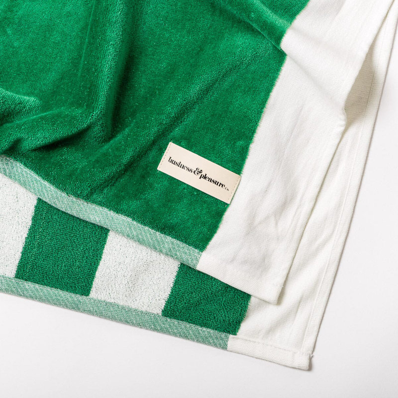 Beach Blanket, Green/White