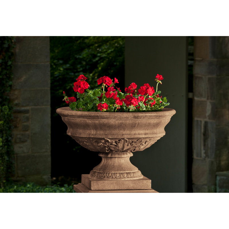 Urne de jardin en pierre coulée / piédestal Coachhouse vendue séparément, Pierre brune