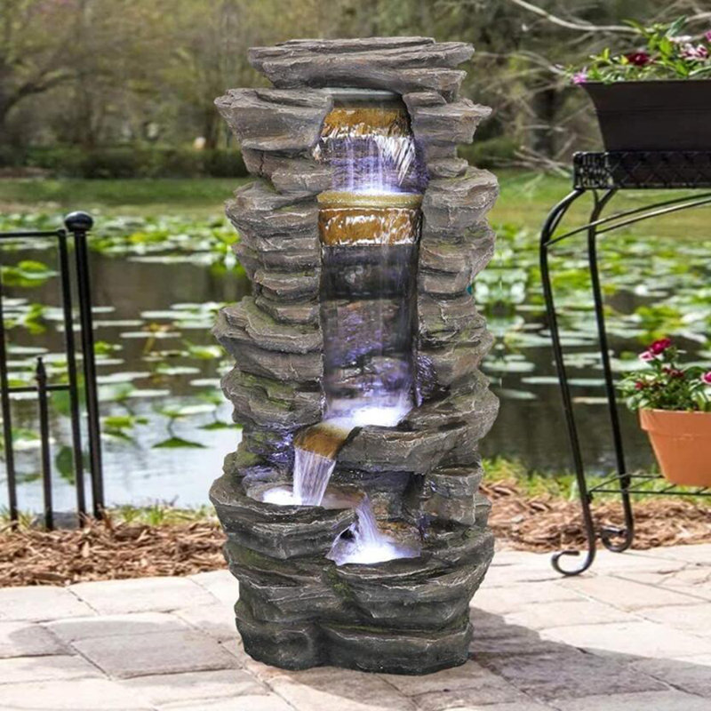 Fontaine en résine avec lumière folkeste