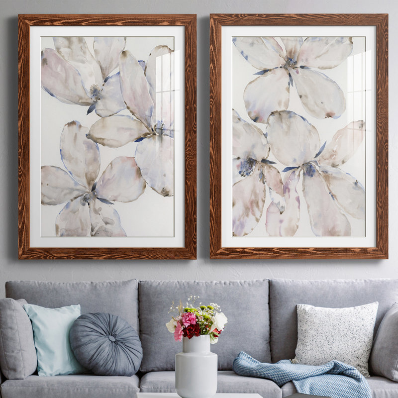 Soft Wind Flowers I - ensemble de 2 reproductions de cadres photo, H 43,5 po x l 17 po x P 1 po, Érable encadré
