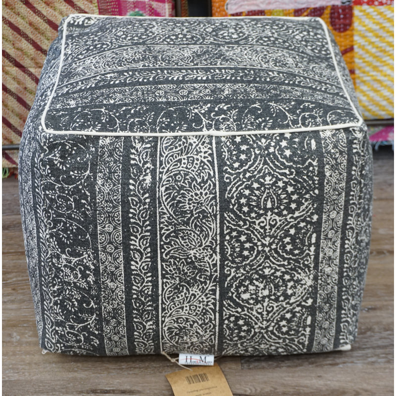 Cube carré 16" avec repose-pieds Alarins