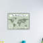 «The World Is Yours», phrase «Carte du monde verte» pour enfants-66835182-66835181