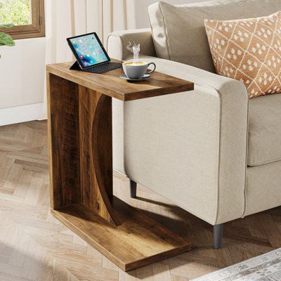 Petite table d'appoint en forme de C, table de bout polyvalente et table de chevet pour le salon et la chambre à coucher