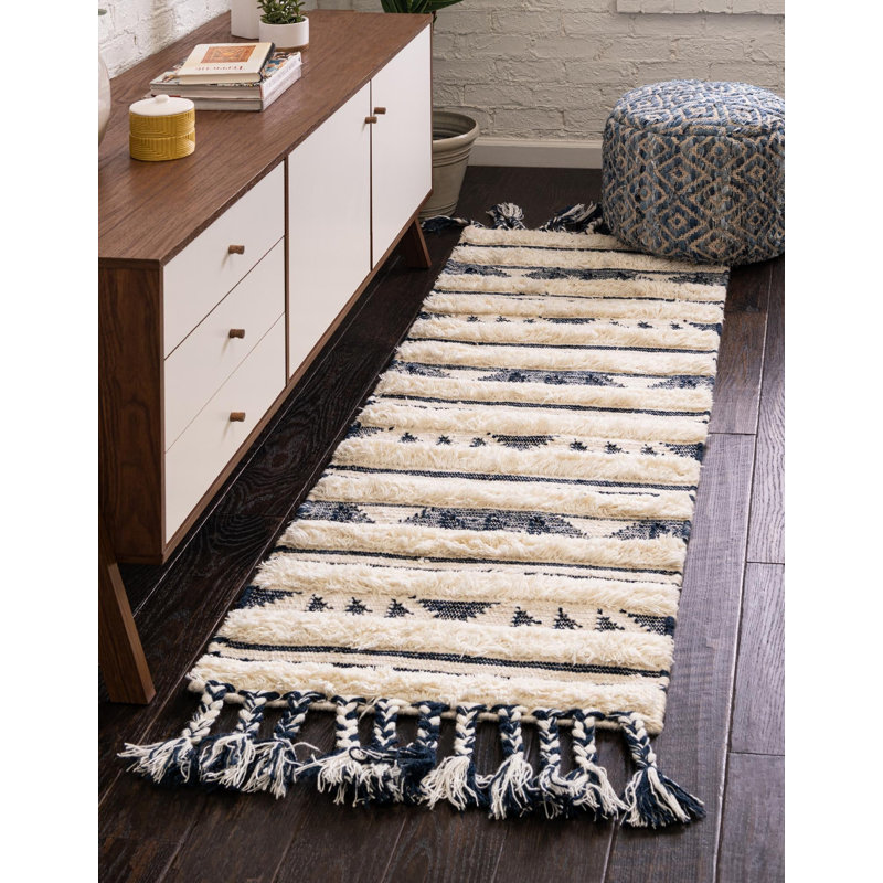 Annunciata Wool Moroccan Indoor Rug, Runner 2'2" x 6'