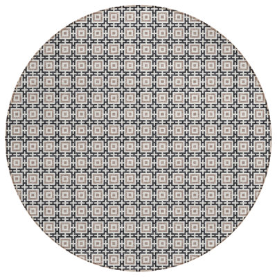 Loreen Washable Geometric Indoor / Outdoor Rug