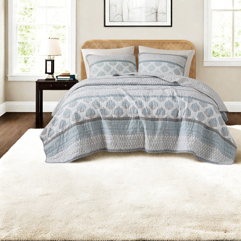 Aqua Cotton Quilt Bedding Sets, Full Queen Reversible Modern Home Comfort