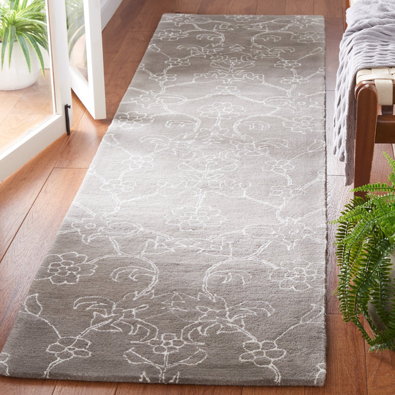 Fifth Avenue Hand Tufted New Zealand Wool Floral Rug, Runner 2'3" x 9'
