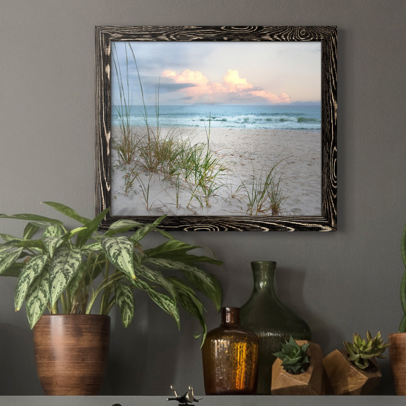 Beach Driftwood - reproduction de photo sur toile, Noir, H 17 po x l 20 po x P 1 po