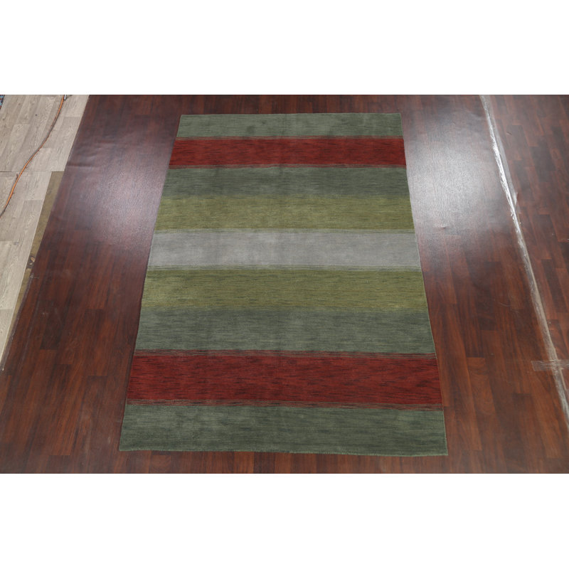Tapis vert en laine noué à la main de conception unique 6 pi 8 po x 9 pi 10 po Magrit
