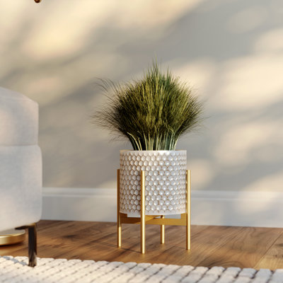 Ciarna Metal Planter