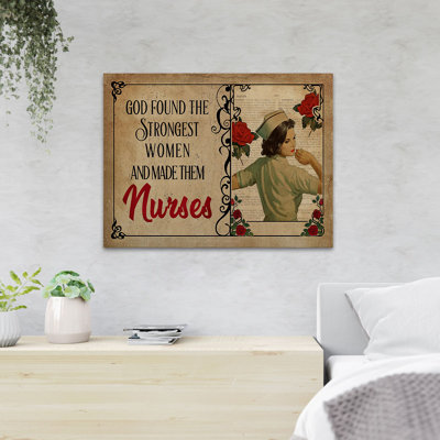 «Nurse And Flowers - God Found The Strongest Women», reproduction d'art graphique sur toile tendue