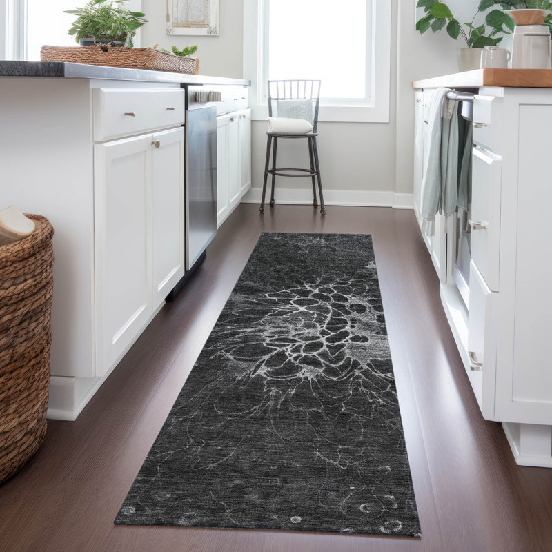 Cheire Washable Abstract Indoor / Outdoor Rug, Runner 2'3" x 7'6"