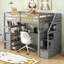 Lit mezzanine simple en pin massif gris pour une petite chambre à coucher, conception fonctionnelle peu encombrante avec travail et rangement intégrés